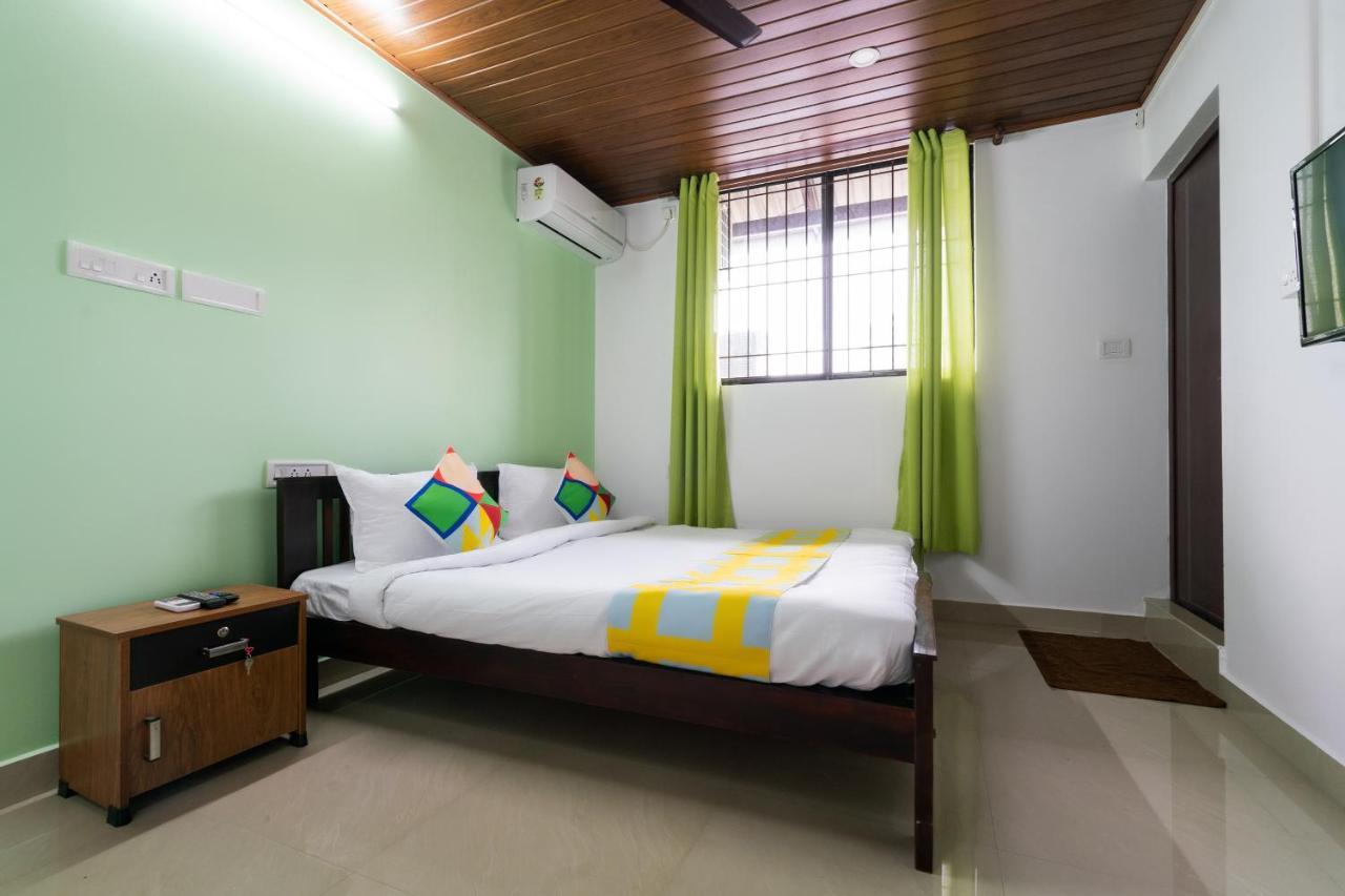Oyo Home 49697 Aj Apartments Kochi Eksteriør billede